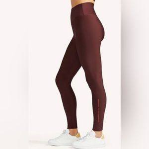 Women’s‎ Peloton Show Up Burgundy Leggings Size S